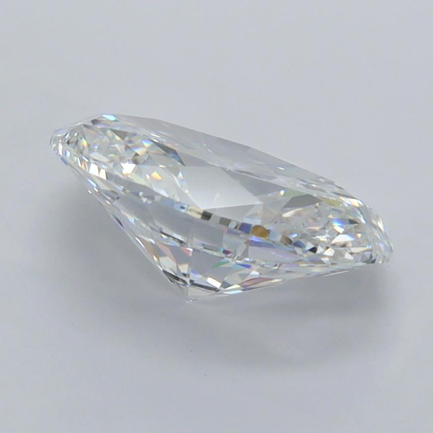 2.01 Carat Oval Lab Diamond :: Greenstar spin frame 04