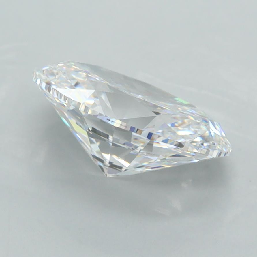 2.21 Carat Oval Lab Diamond :: Greenstar spin frame 04