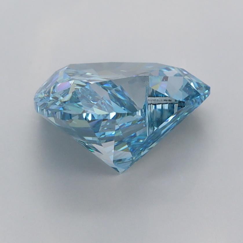 2.00 Carat Heart Lab Diamond :: 360 spin frame 01