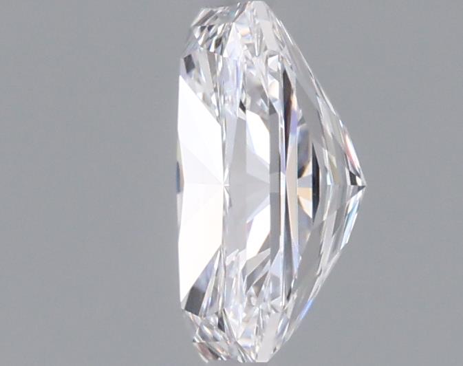 0.94 Carat Radiant Lab Diamond :: 360 spin frame 07