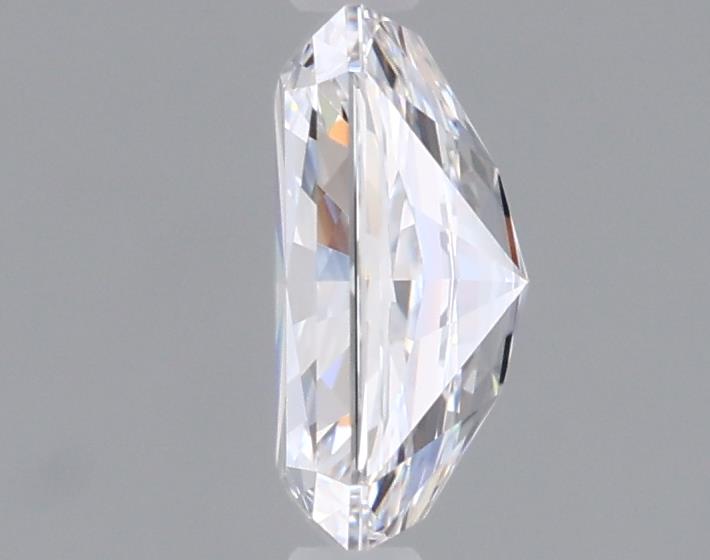 0.95 Carat Radiant Lab Diamond :: 360 spin frame 01