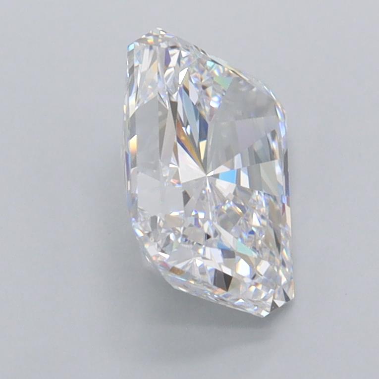 1.55 Carat Radiant Lab Diamond :: 360 spin frame 02