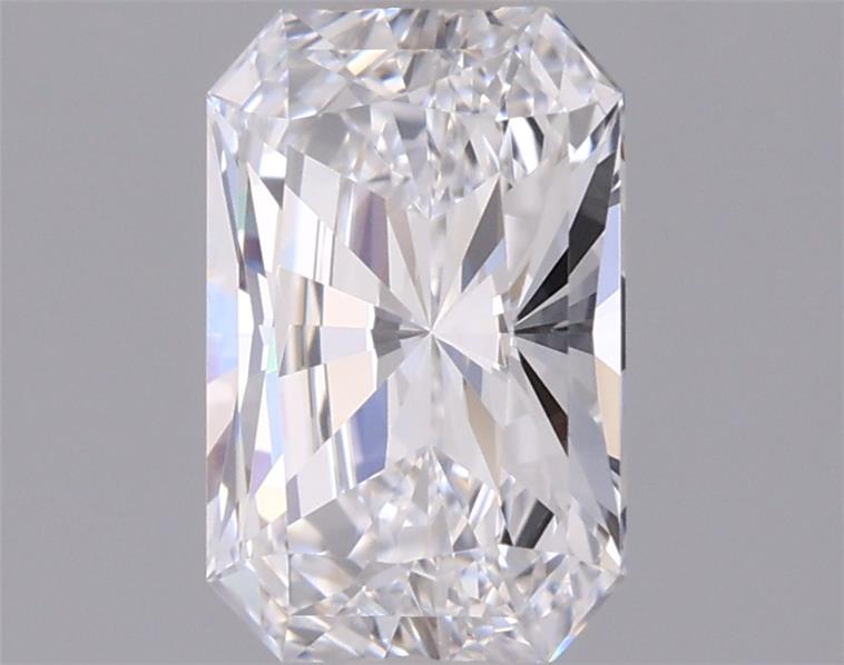 0.89 Carat Radiant Lab Diamond :: 360 spin frame 05
