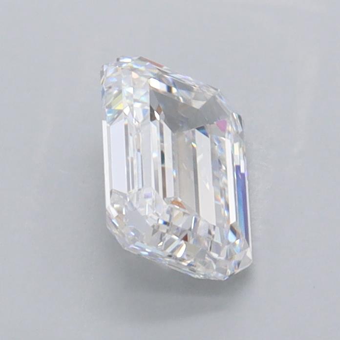 0.98 Carat Emerald Lab Diamond :: 360 spin frame 02