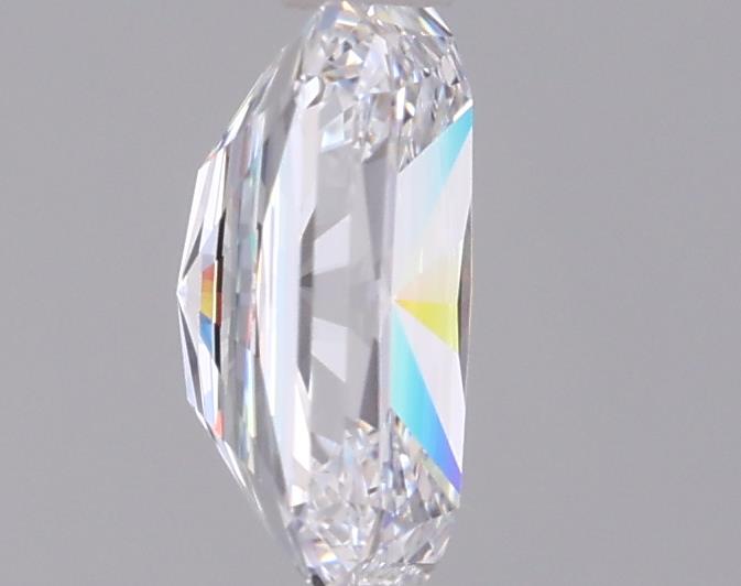 0.97 Carat Radiant Lab Diamond :: 360 spin frame 06
