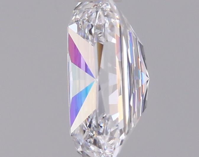0.97 Carat Radiant Lab Diamond :: 360 spin frame 07
