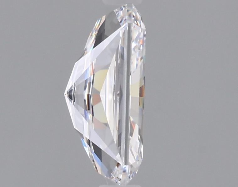 0.98 Carat Radiant Lab Diamond :: 360 spin frame 02