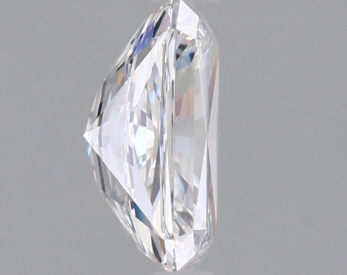 0.95 Carat Radiant Lab Diamond :: 360 spin frame 02