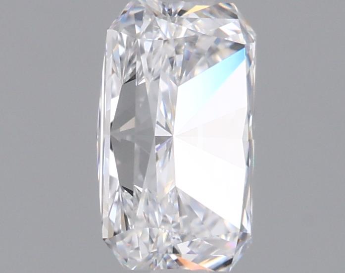 0.95 Carat Radiant Lab Diamond :: 360 spin frame 03