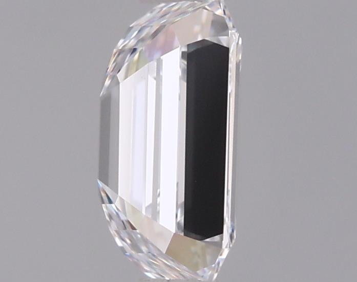 0.97 Carat Emerald Lab Diamond :: 360 spin frame 04