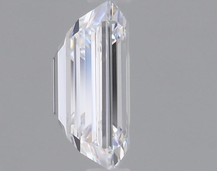 0.97 Carat Emerald Lab Diamond :: 360 spin frame 01