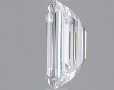 0.97 Carat Emerald Lab Diamond :: 360 spin frame 02