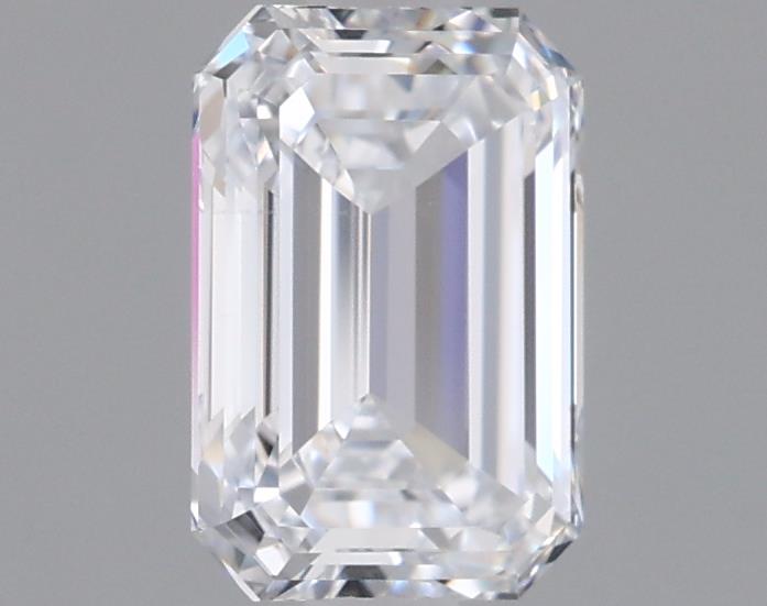 0.97 Carat Emerald Lab Diamond :: 360 spin frame 04