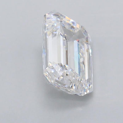 0.98 Carat Emerald Lab Diamond :: 360 spin frame 02
