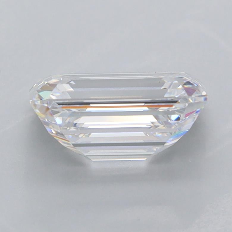 1.83 Carat Emerald Lab Diamond :: 360 spin frame 01