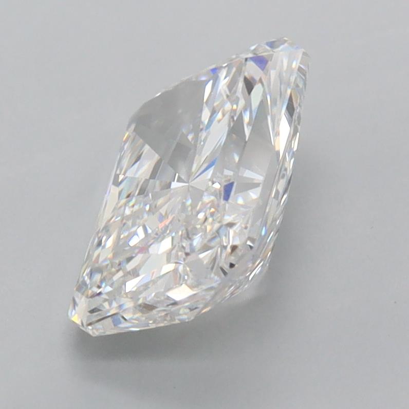 2.05 Carat Radiant Lab Diamond :: 360 spin frame 07
