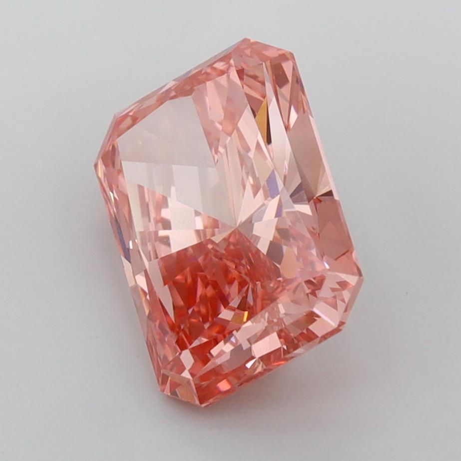 2.50 Carat Radiant Lab Diamond :: 360 spin frame 07