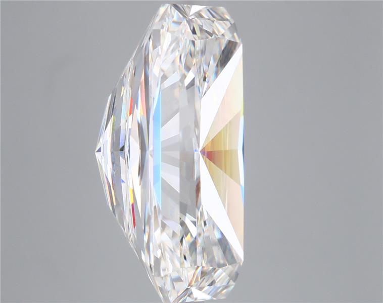 12.05 Carat Radiant Lab Diamond :: 360 spin frame 06