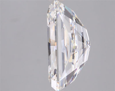 6.03 Carat Radiant Lab Diamond :: 360 spin frame 01