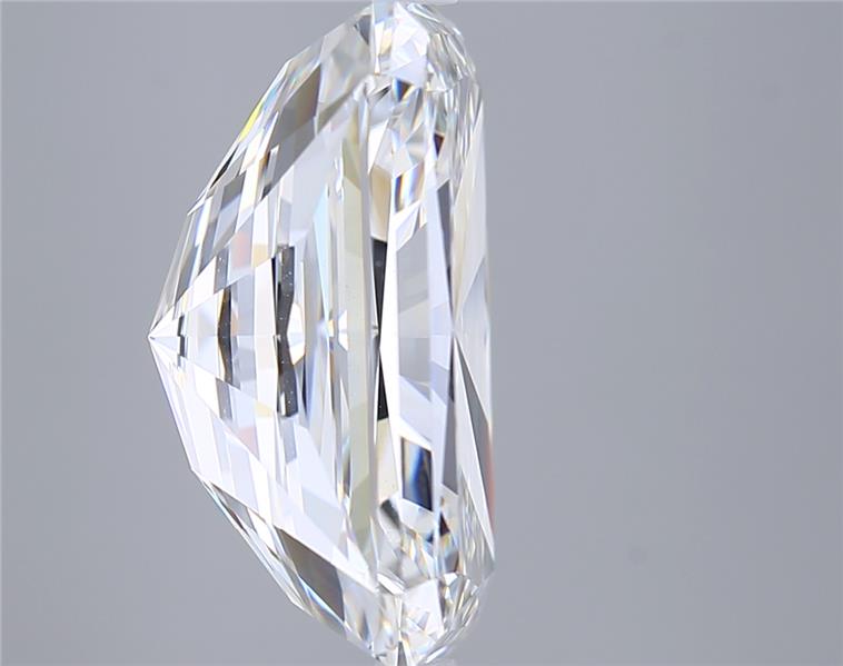 10.53 Carat Radiant Lab Diamond :: 360 spin frame 01