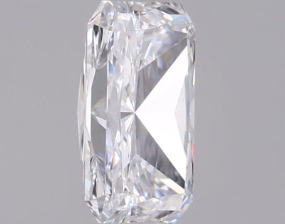 1.06 Carat Radiant Lab Diamond :: 360 spin frame 03