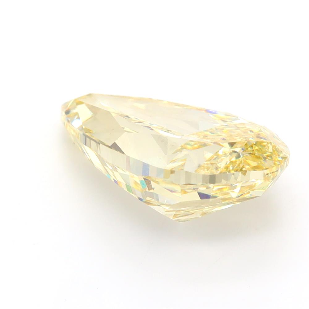 5.50 Carat Pear Modified Lab Diamond :: 360 spin frame 05