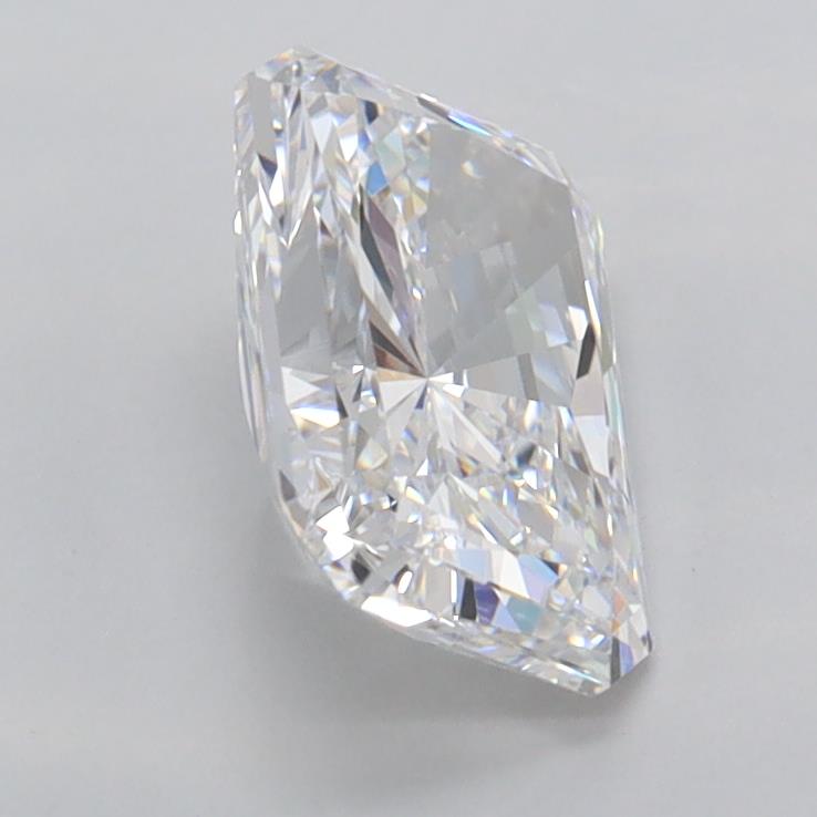 1.55 Carat Radiant Lab Diamond :: 360 spin frame 02