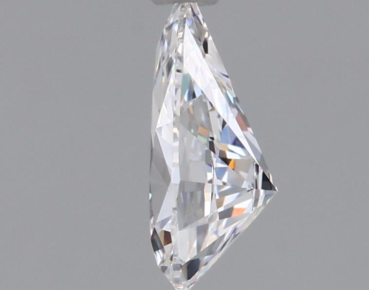 0.75 Carat Pear Lab Diamond :: 360 spin frame 01