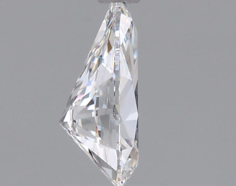 0.75 Carat Pear Lab Diamond :: 360 spin frame 02