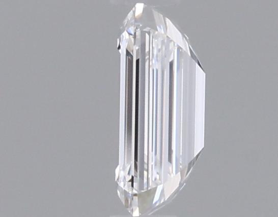 0.51 Carat Emerald Lab Diamond :: 360 spin frame 02