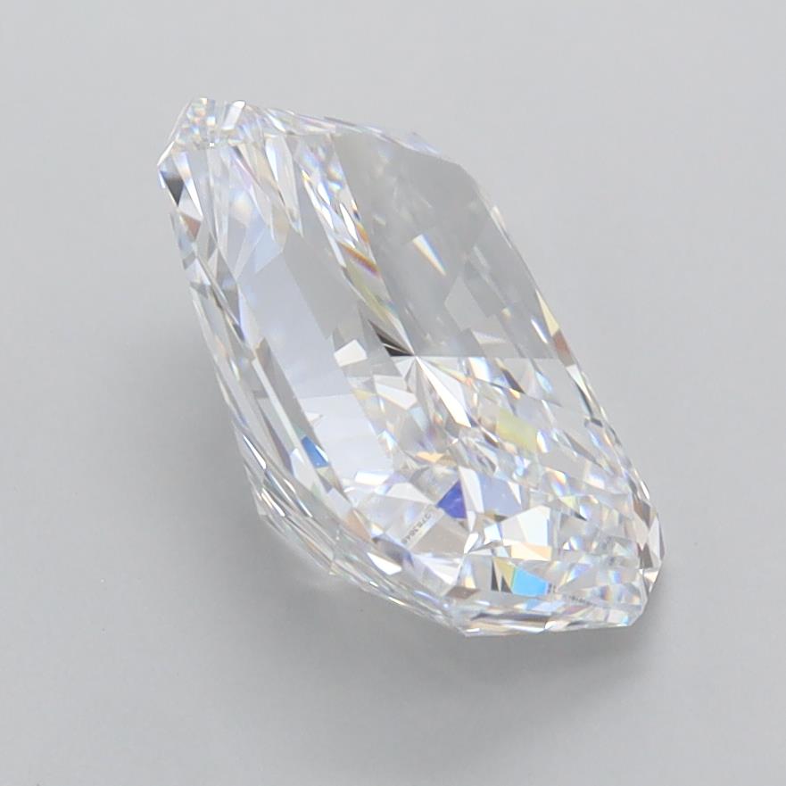 2.73 Carat Radiant Lab Diamond :: 360 spin frame 04