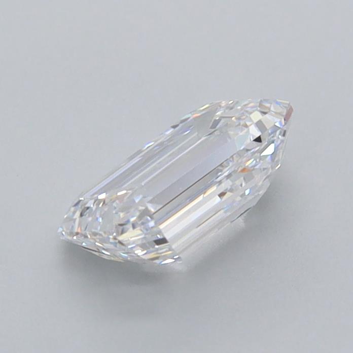 0.81 Carat Emerald Lab Diamond :: 360 spin frame 03