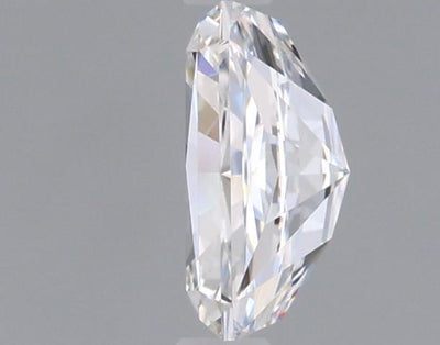 0.60 Carat Radiant Lab Diamond :: 360 spin frame 02