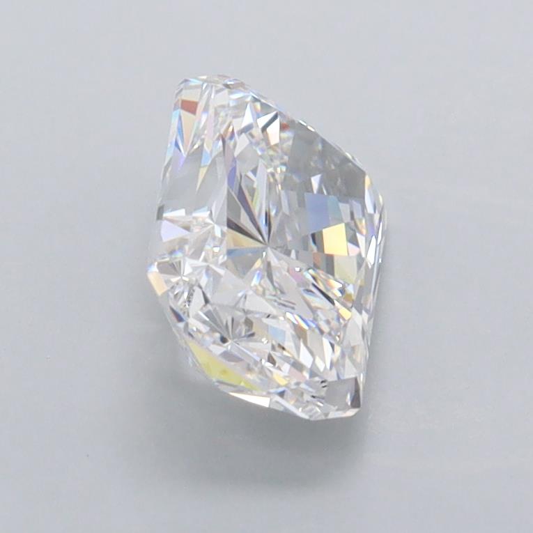 1.25 Carat Radiant Lab Diamond :: 360 spin frame 01