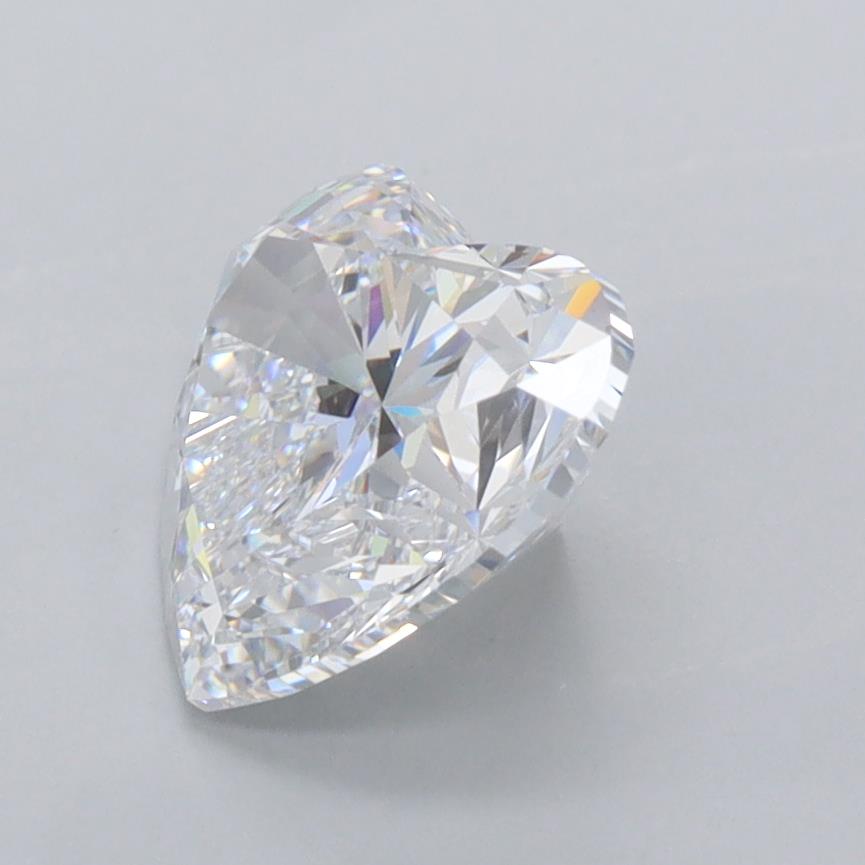 2.03 Carat Heart Lab Diamond :: 360 spin frame 02