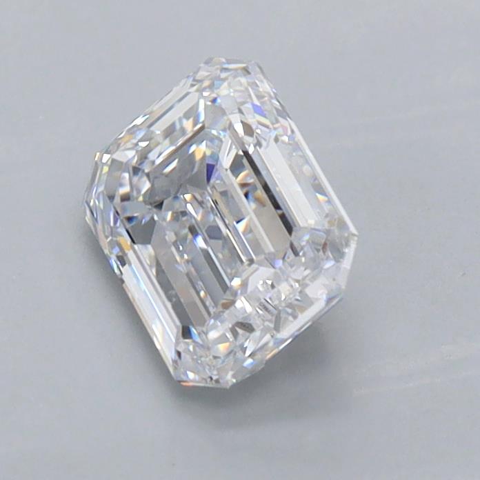 0.95 Carat Emerald Lab Diamond :: 360 spin frame 04