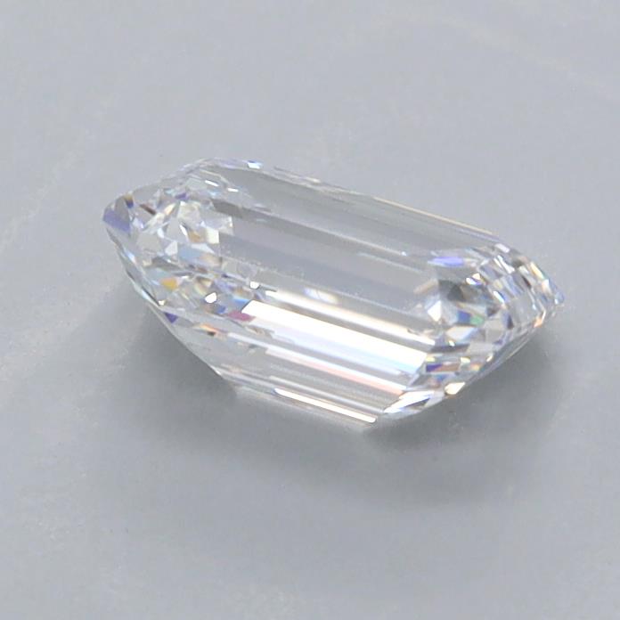0.95 Carat Emerald Lab Diamond :: 360 spin frame 06
