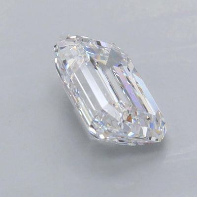 0.95 Carat Emerald Lab Diamond :: 360 spin frame 07
