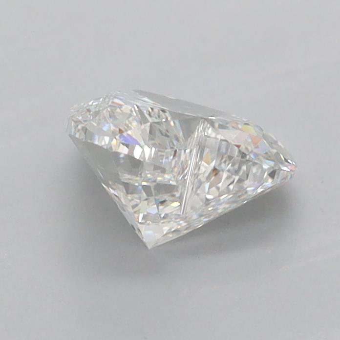 1.00 Carat Heart Lab Diamond :: 360 spin frame 07