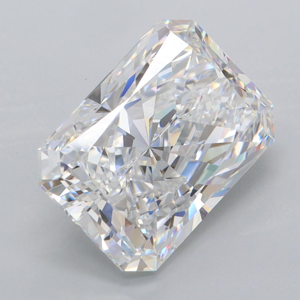 3.64 Carat Radiant Lab Diamond :: 360 spin frame 07
