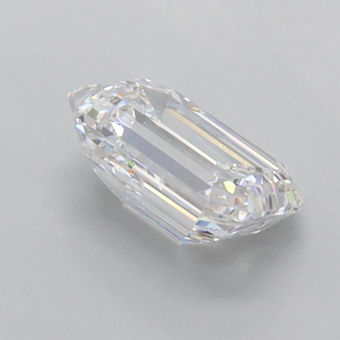 0.94 Carat Emerald Lab Diamond :: 360 spin frame 03