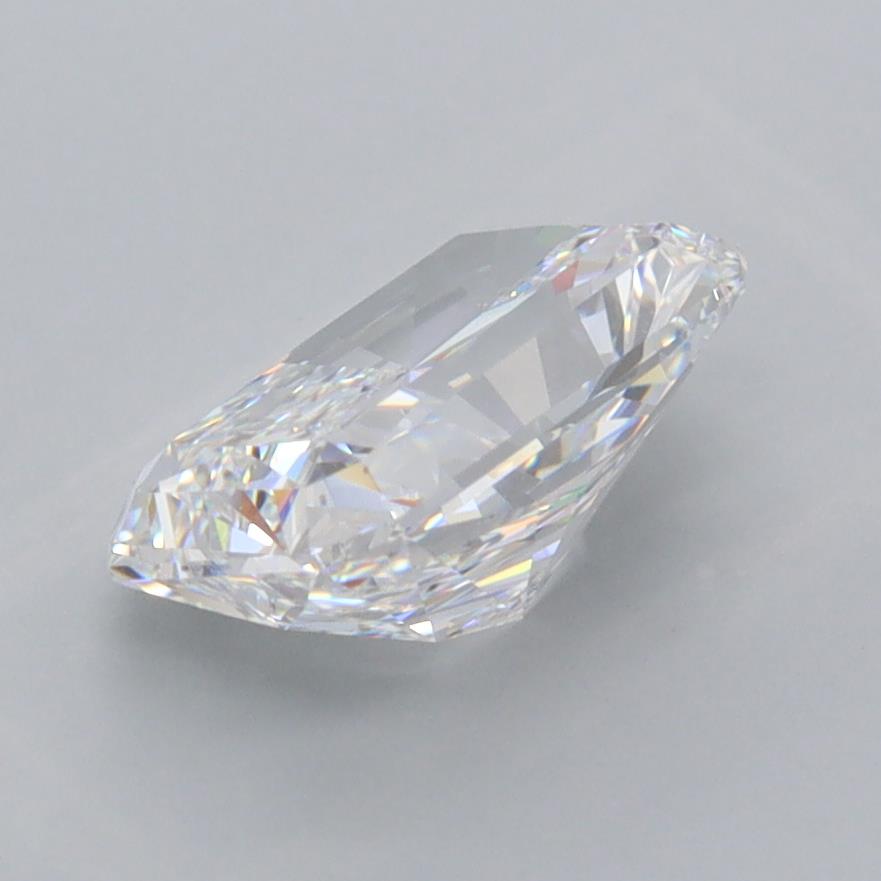 2.09 Carat Radiant Lab Diamond :: 360 spin frame 03