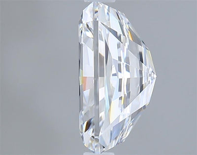 2.06 Carat Radiant Lab Diamond :: 360 spin frame 01