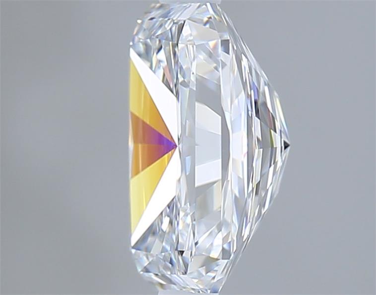 2.06 Carat Radiant Lab Diamond :: 360 spin frame 06