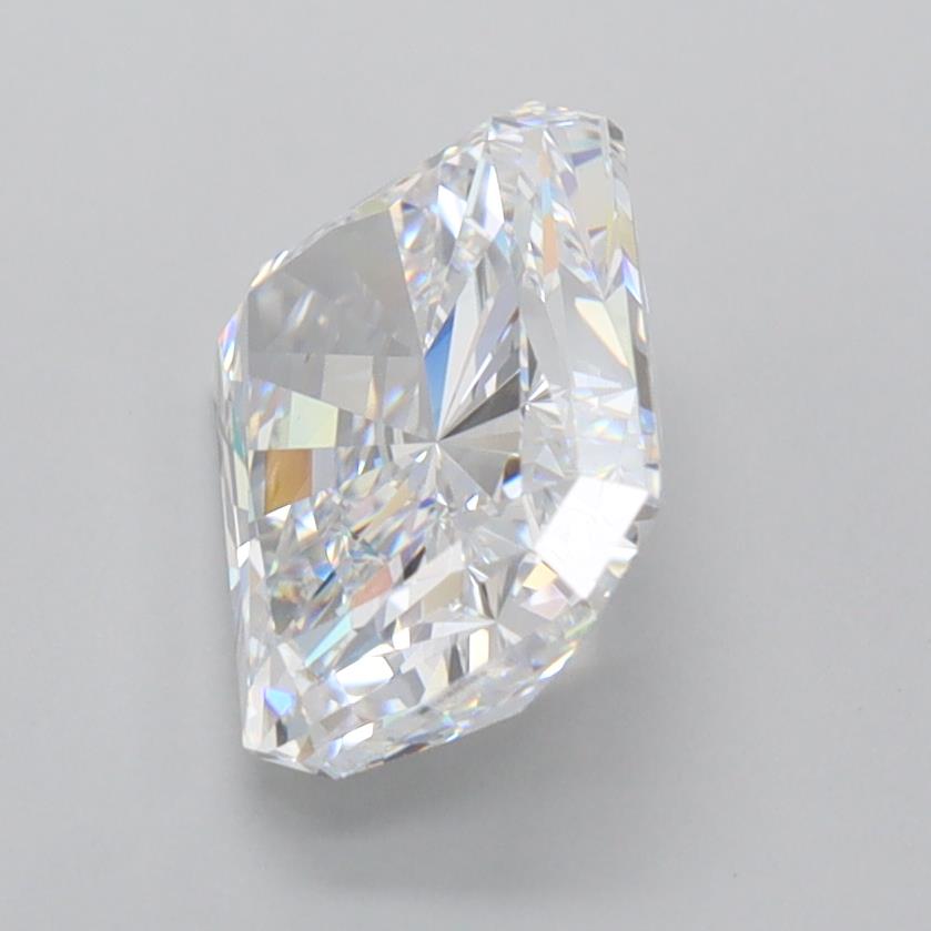 2.04 Carat Radiant Lab Diamond :: 360 spin frame 02