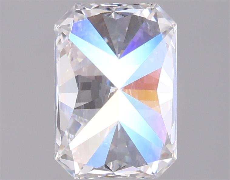 1.46 Carat Radiant Lab Diamond :: 360 spin frame 02