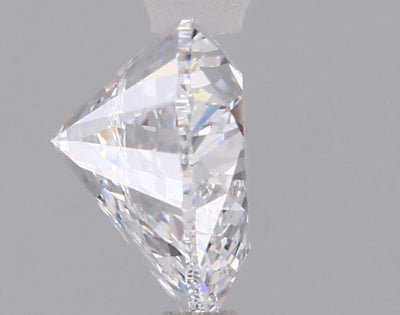 1.39 Carat Heart Lab Diamond :: 360 spin frame 01