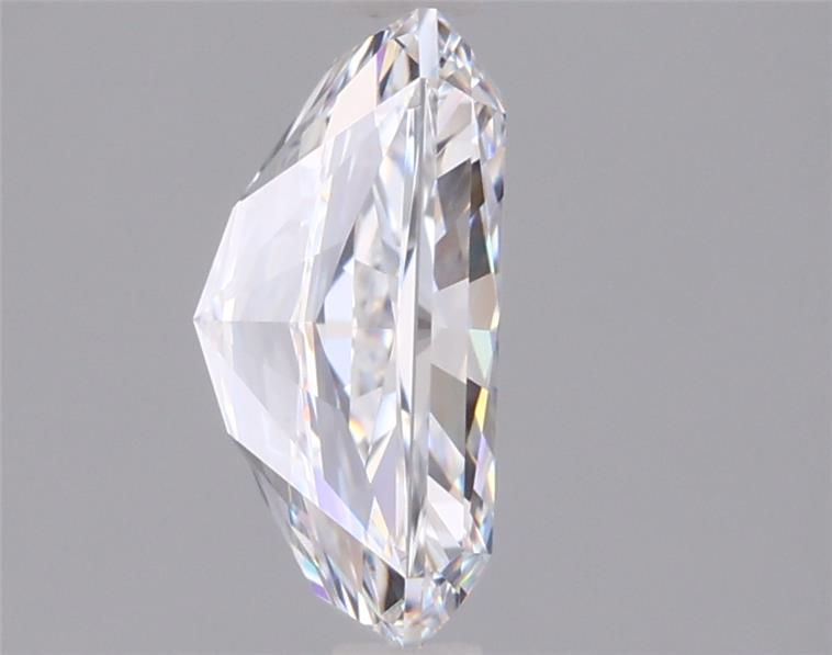 1.94 Carat Radiant Lab Diamond :: 360 spin frame 02