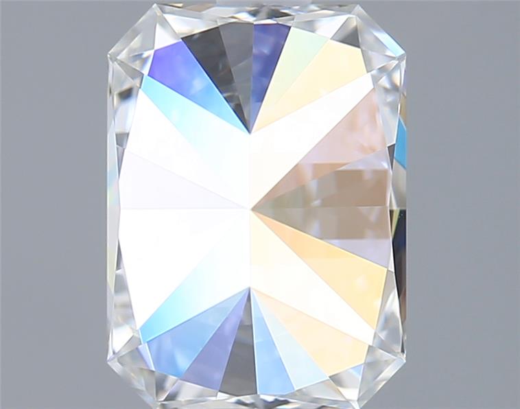 2.04 Carat Radiant Lab Diamond :: 360 spin frame 02
