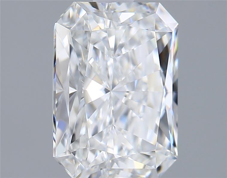 2.04 Carat Radiant Lab Diamond :: 360 spin frame 05
